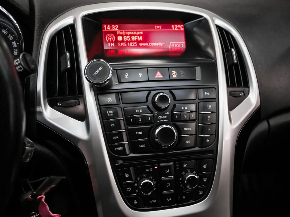 «Авто на Неве»