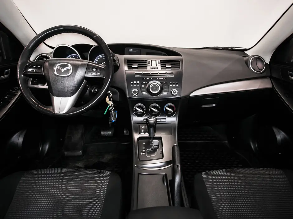 «Авто на Неве»