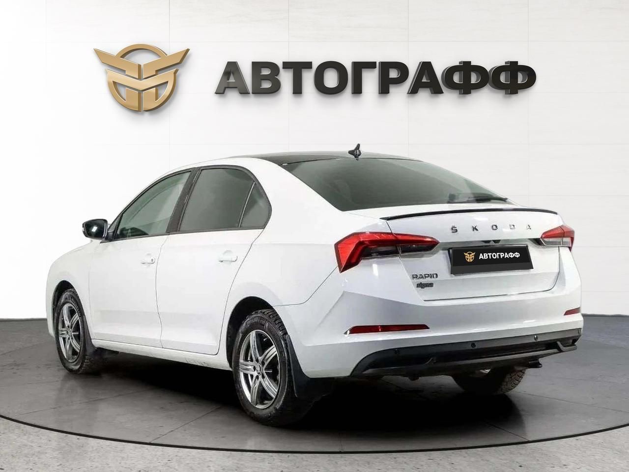 фото автомобиля 3