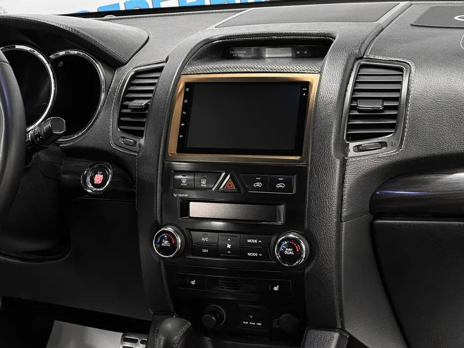 «Авто на Неве»