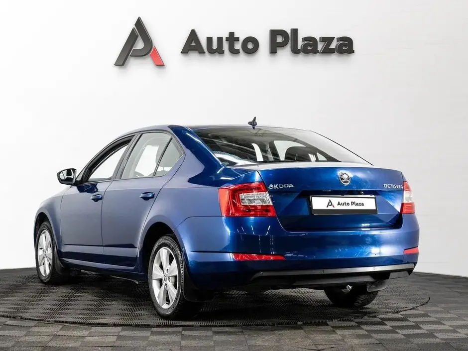 AutoPlaza