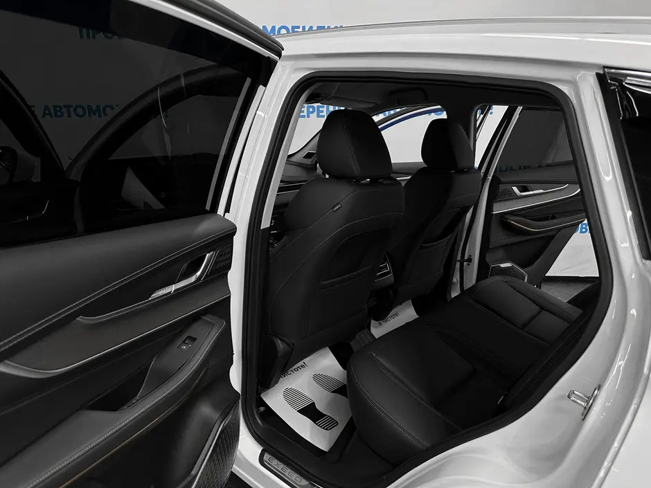 «Авто на Неве»