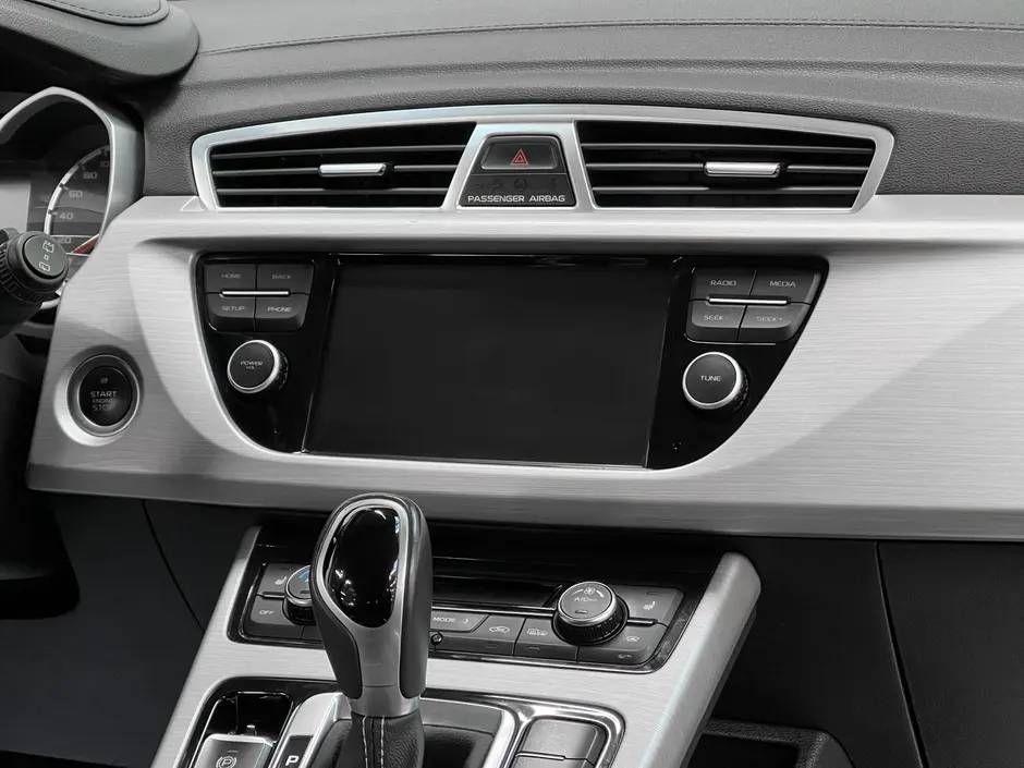 «Авто на Неве»