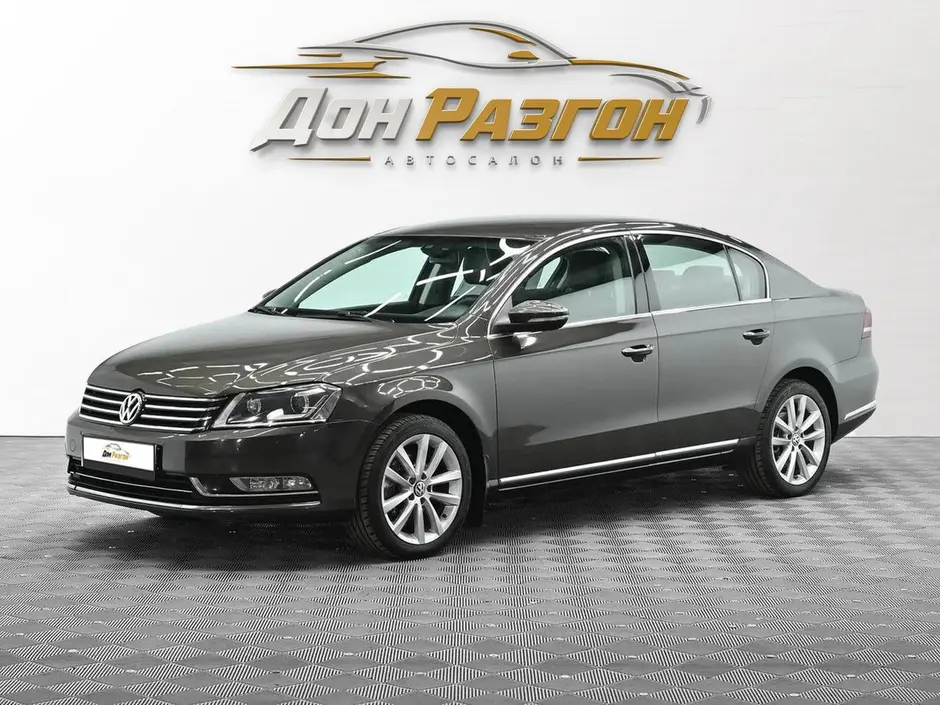 Volkswagen Passat, 2012 г.