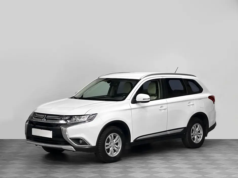 Mitsubishi Outlander, 2016 г.