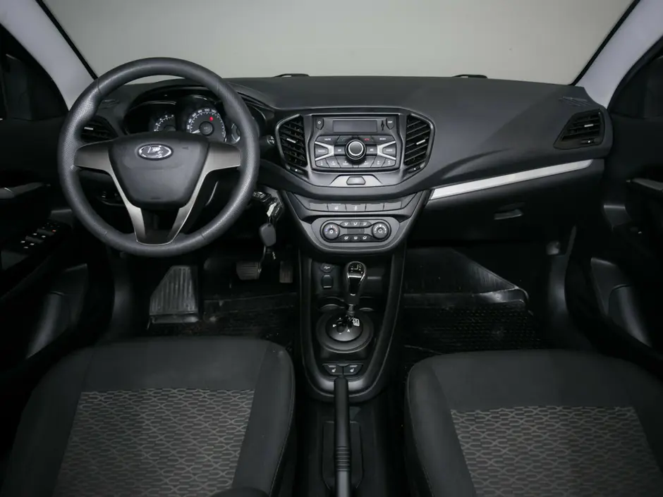 «Авто на Неве»