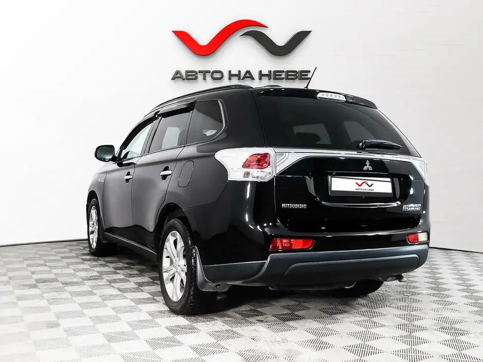«Авто на Неве»