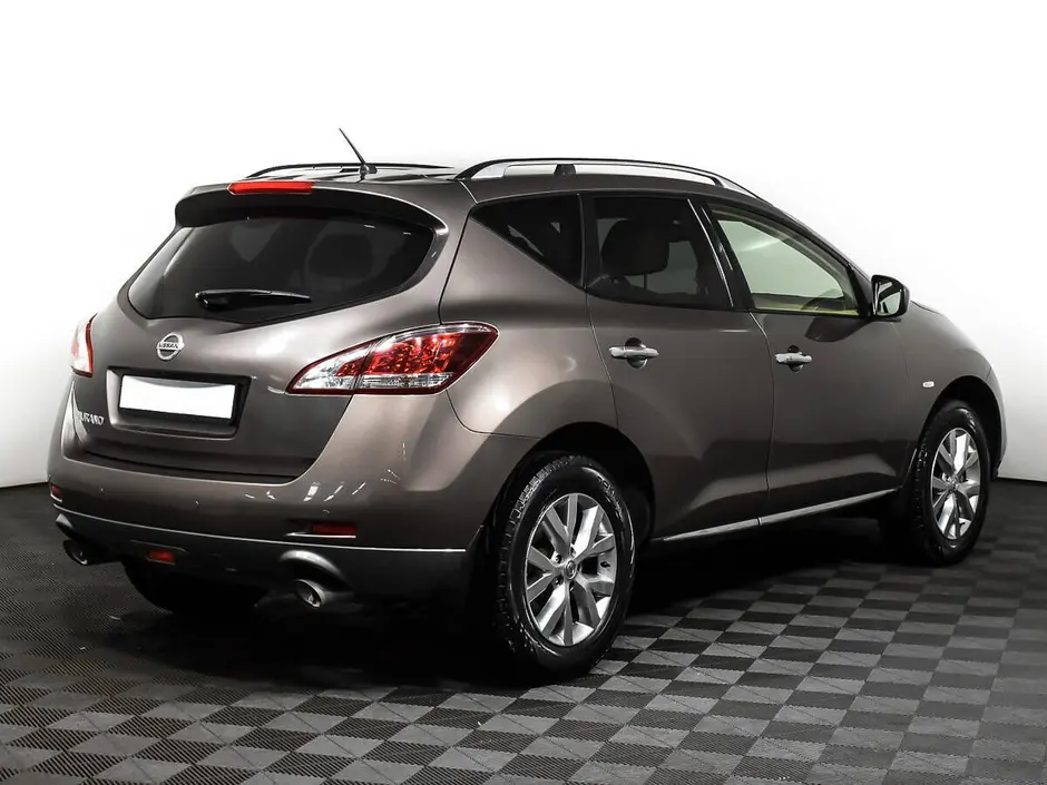 «Авто на Неве»