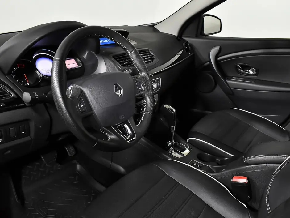 «Авто на Неве»