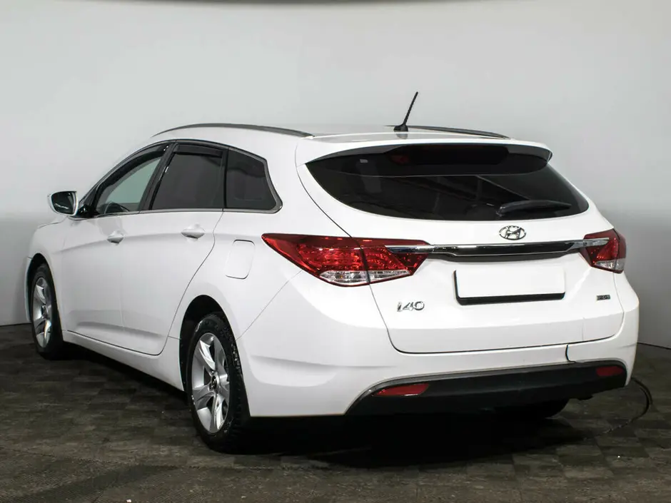 «Авто на Неве»