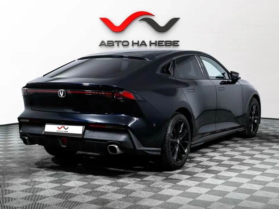 «Авто на Неве»