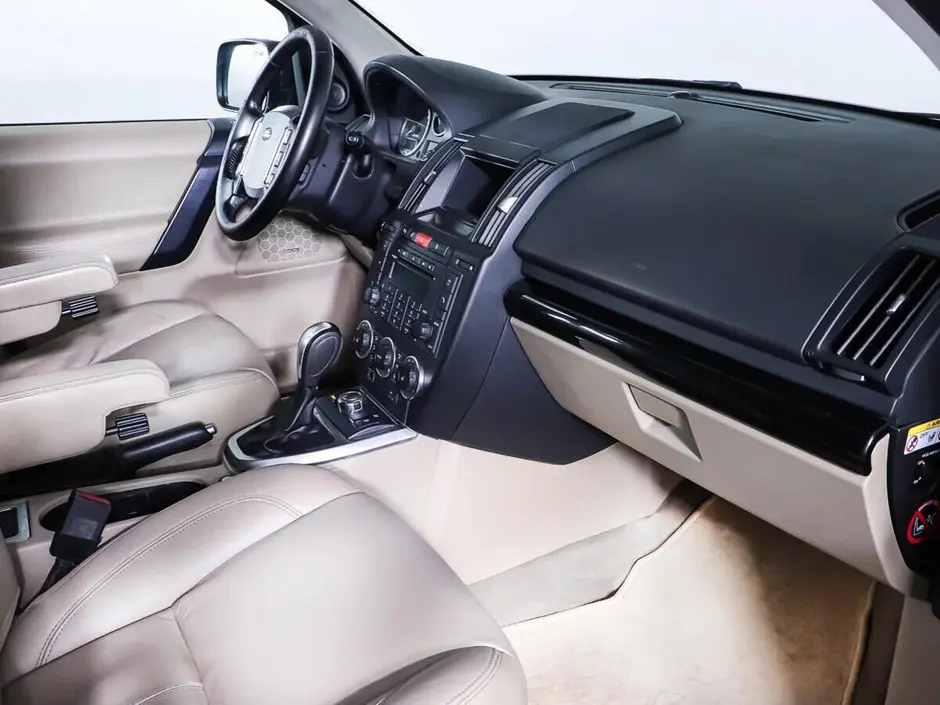 «Авто на Неве»