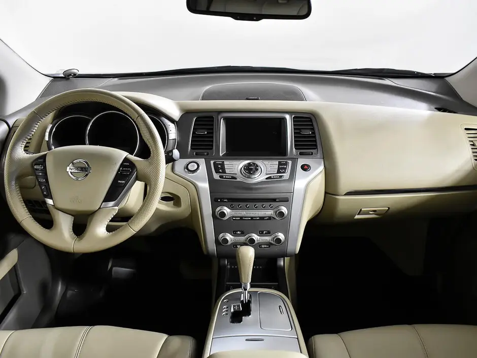 «Авто на Неве»