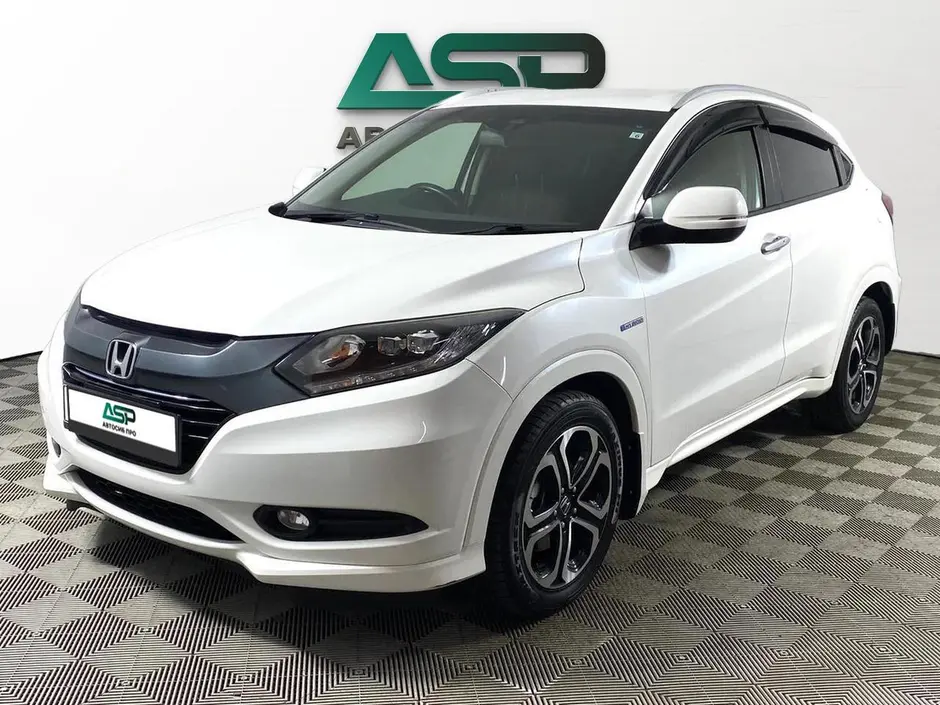 Honda Vezel, 2015 г.