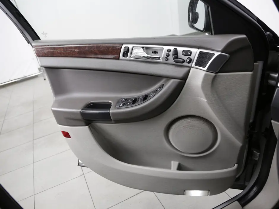 фото автомобиля 10