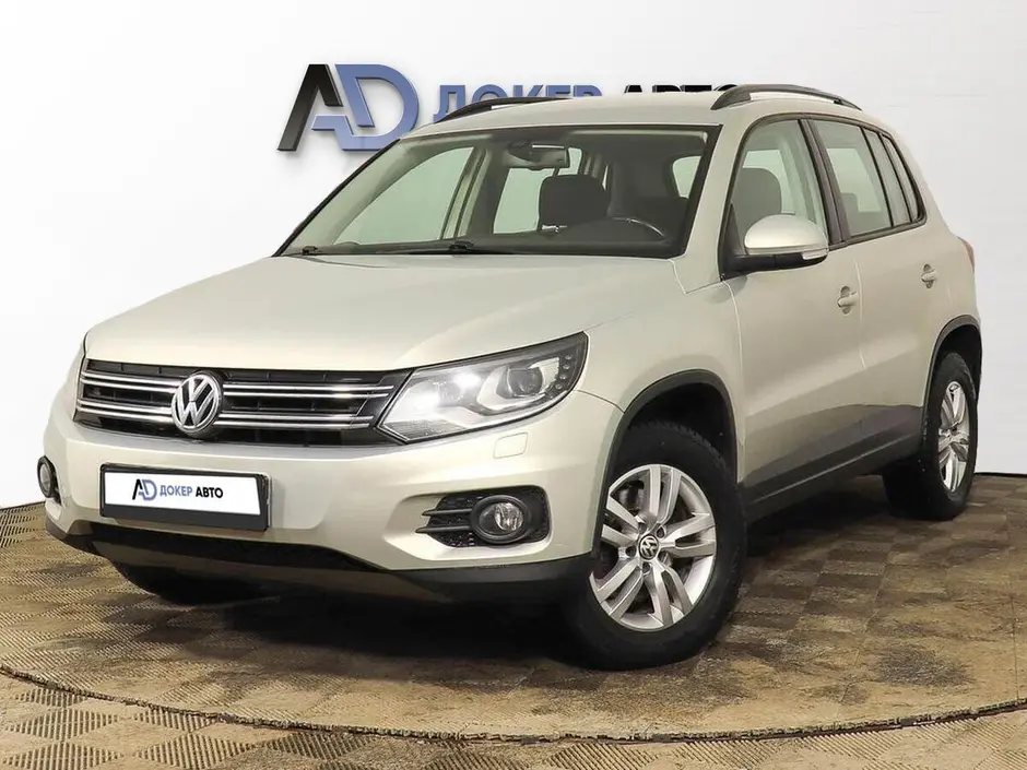 Volkswagen Tiguan, 2012 г.