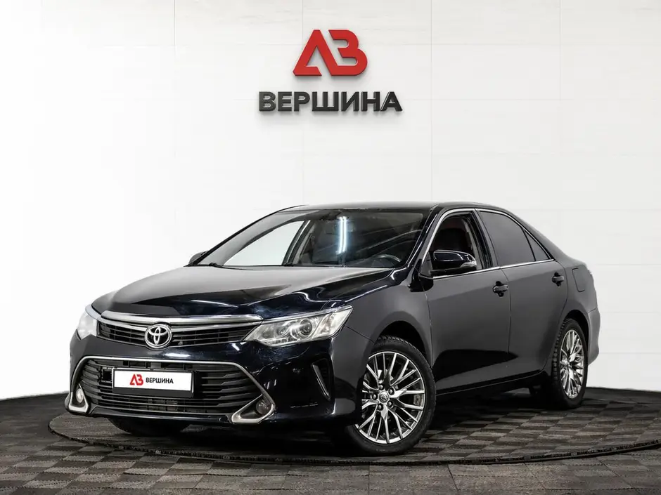 Toyota Camry, 2018 г.
