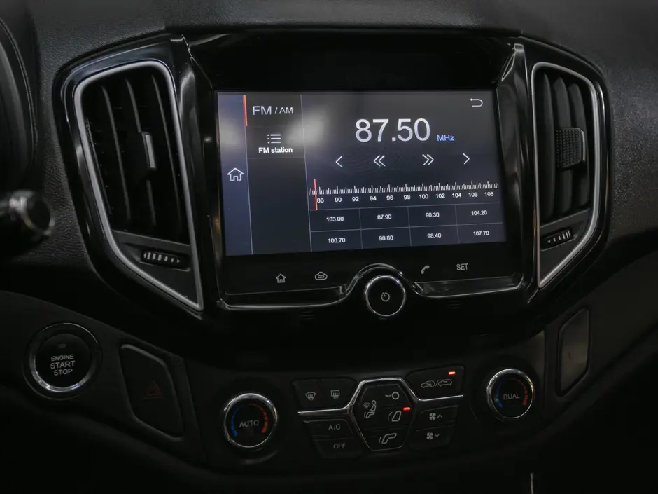 «Авто на Неве»