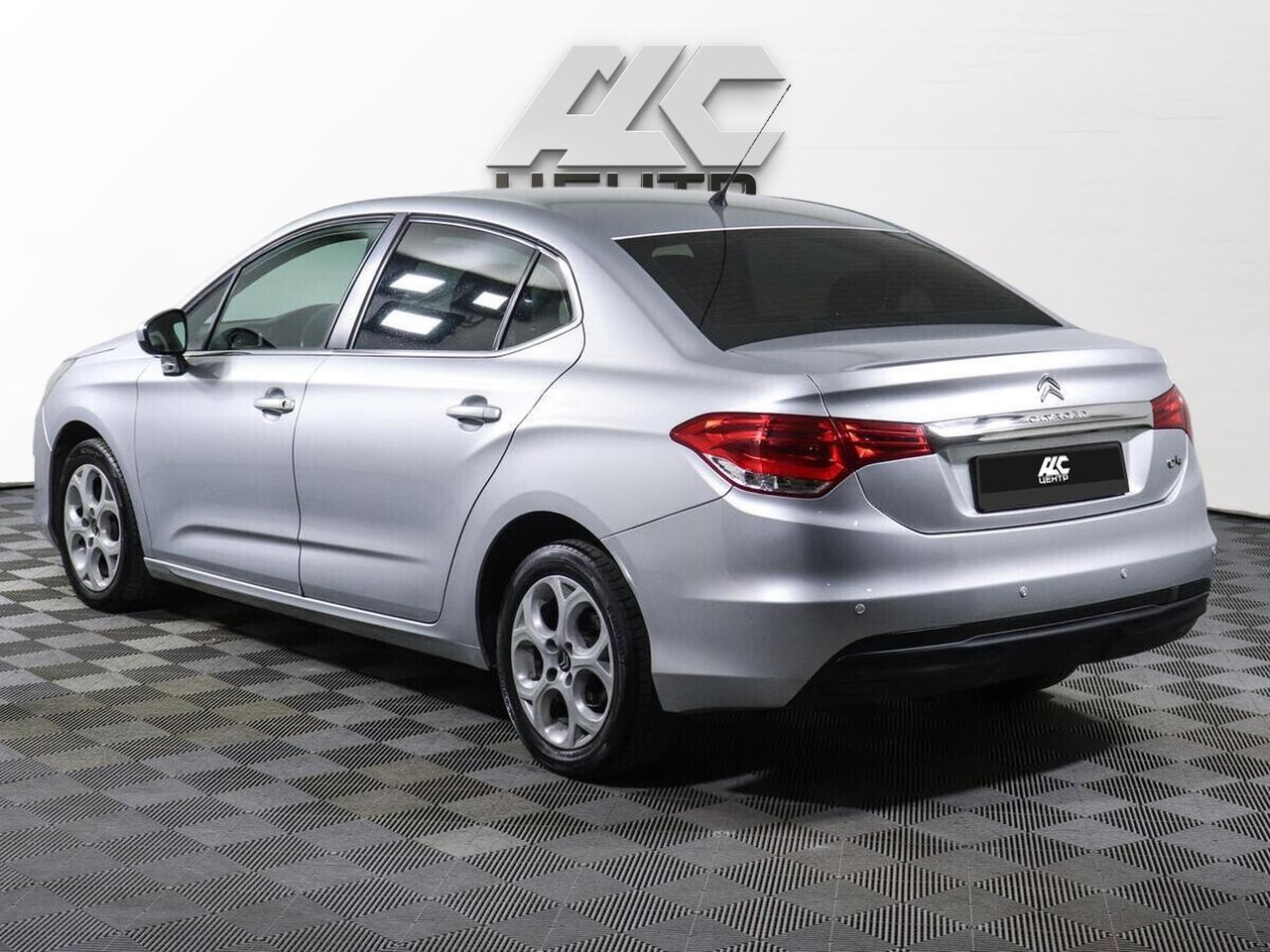 фото автомобиля 3