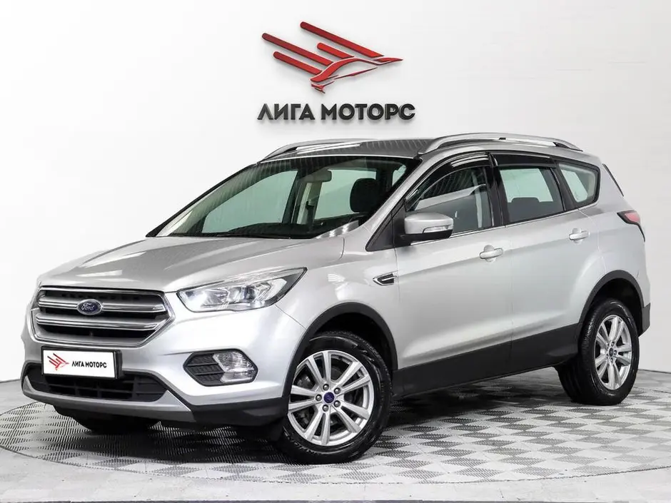 Ford Kuga, 2019 г.
