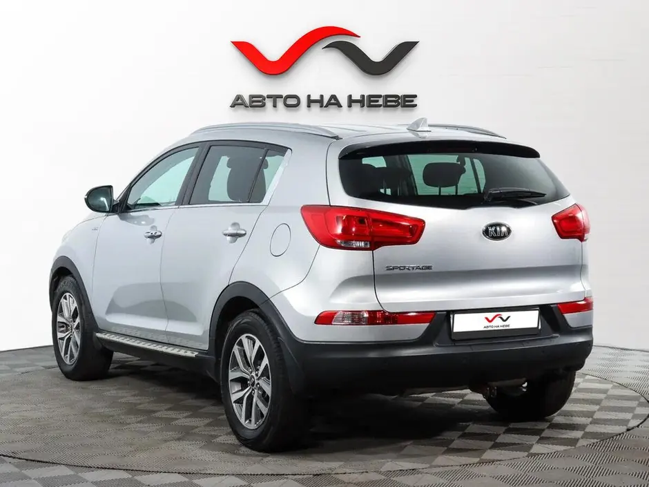 «Авто на Неве»