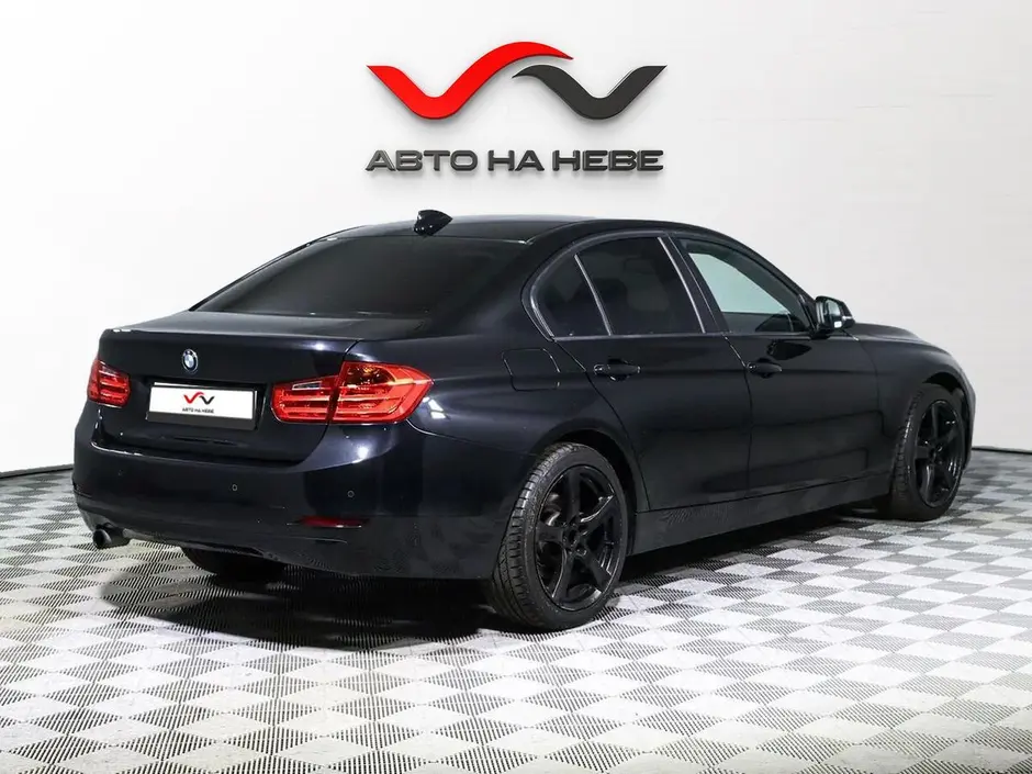 «Авто на Неве»
