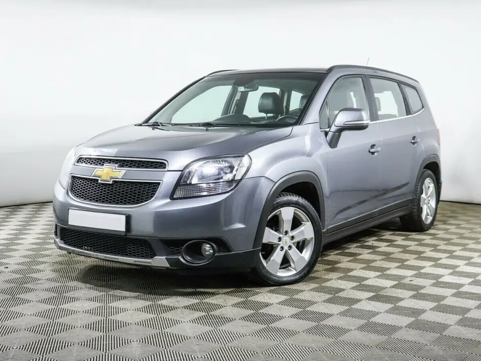 «Авто на Неве»