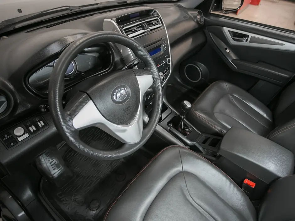 «Авто на Неве»