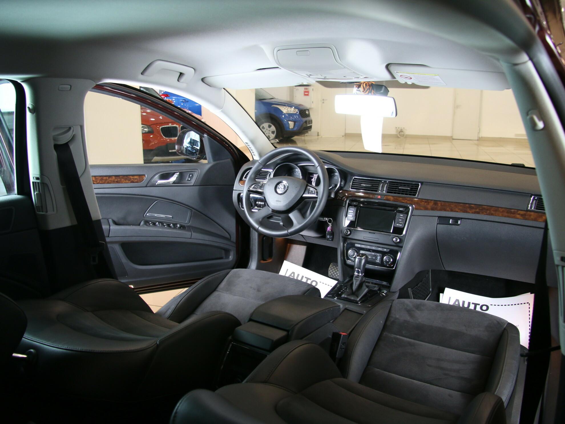 фото автомобиля 10