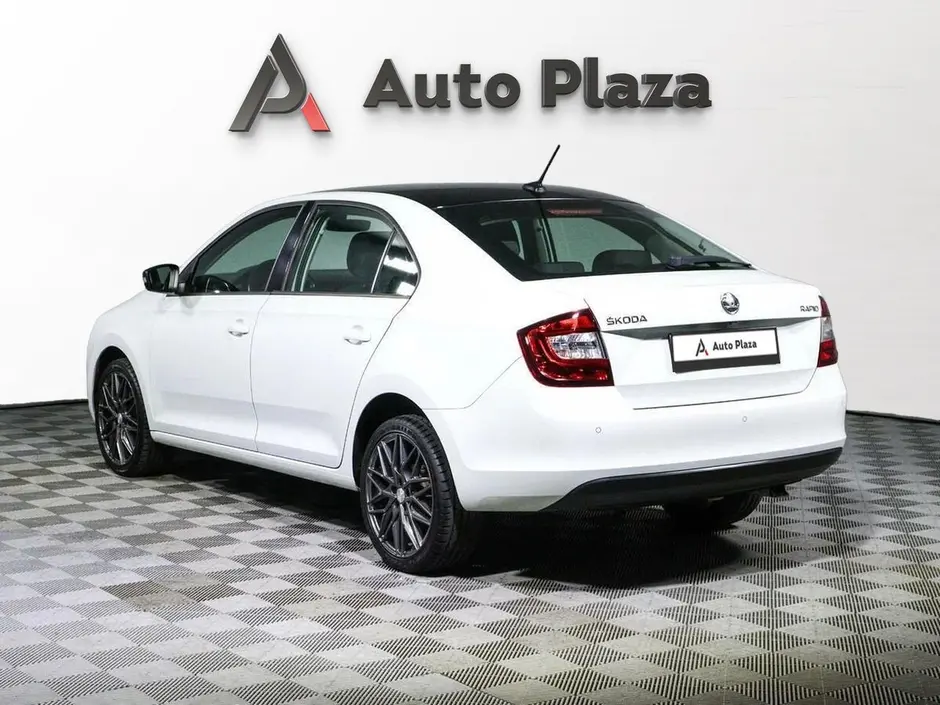 AutoPlaza