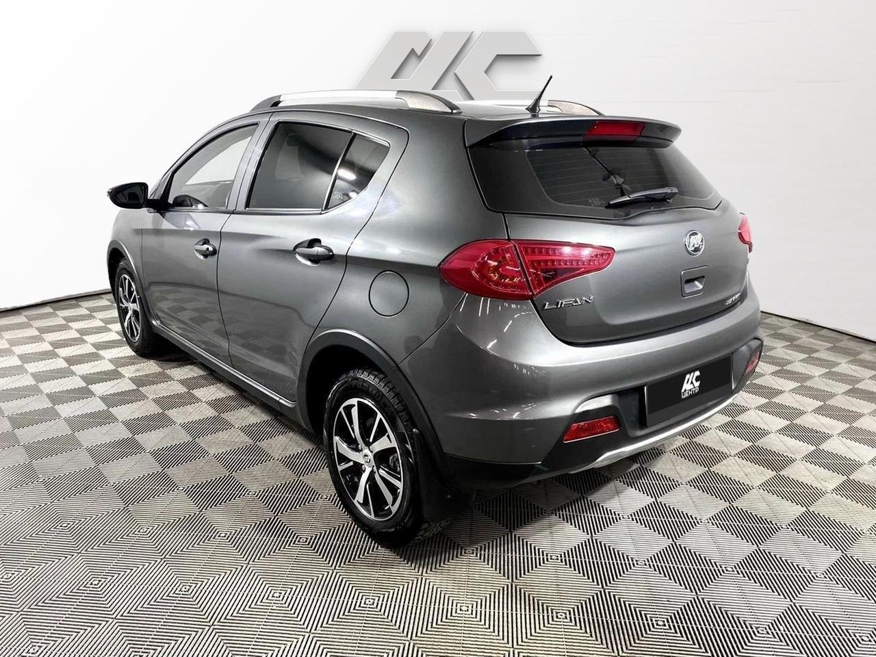 фото автомобиля 3