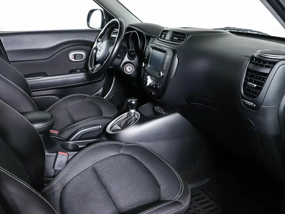 «Авто на Неве»