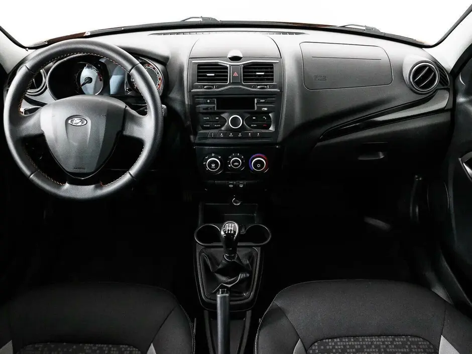 «Авто на Неве»