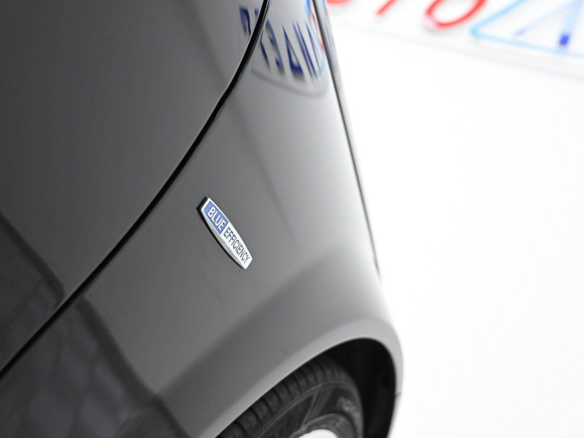 фото автомобиля 11