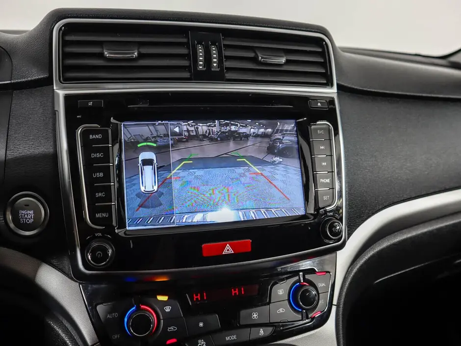 «Авто на Неве»