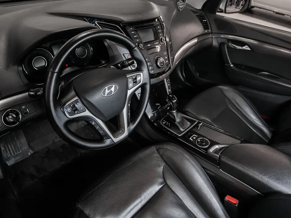 «Авто на Неве»