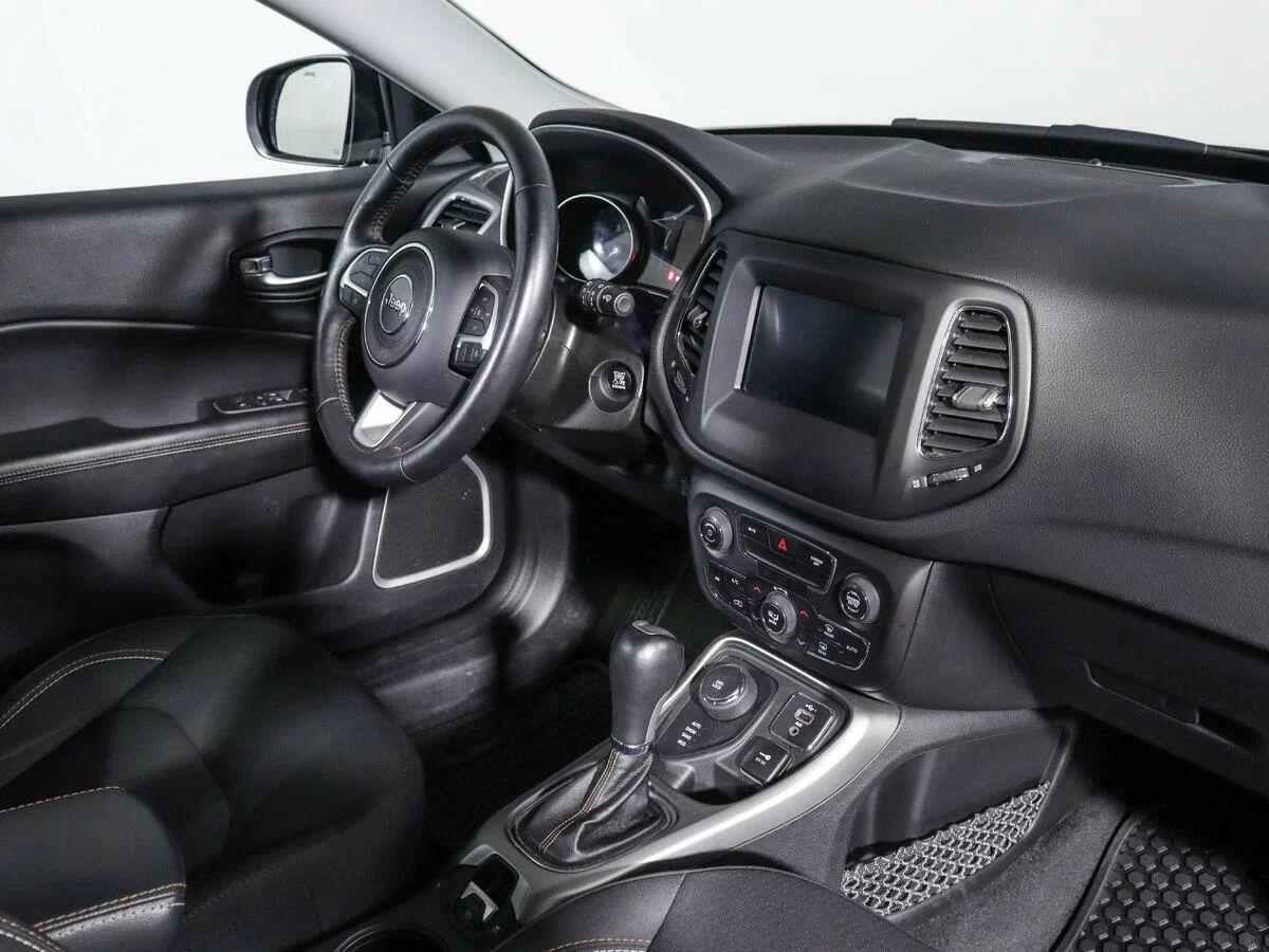 фото автомобиля 5