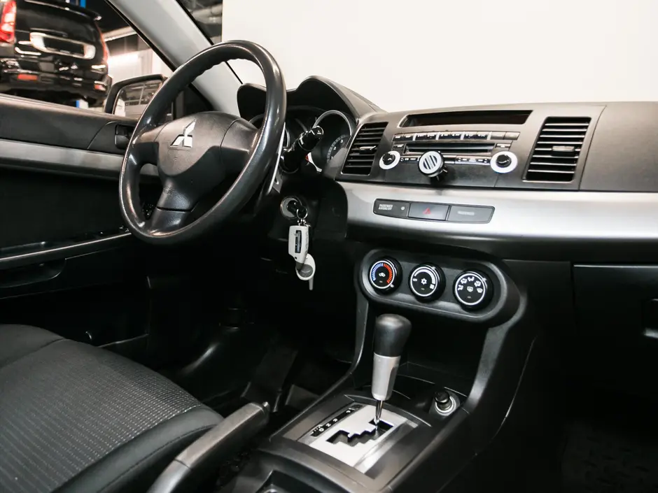 «Авто на Неве»