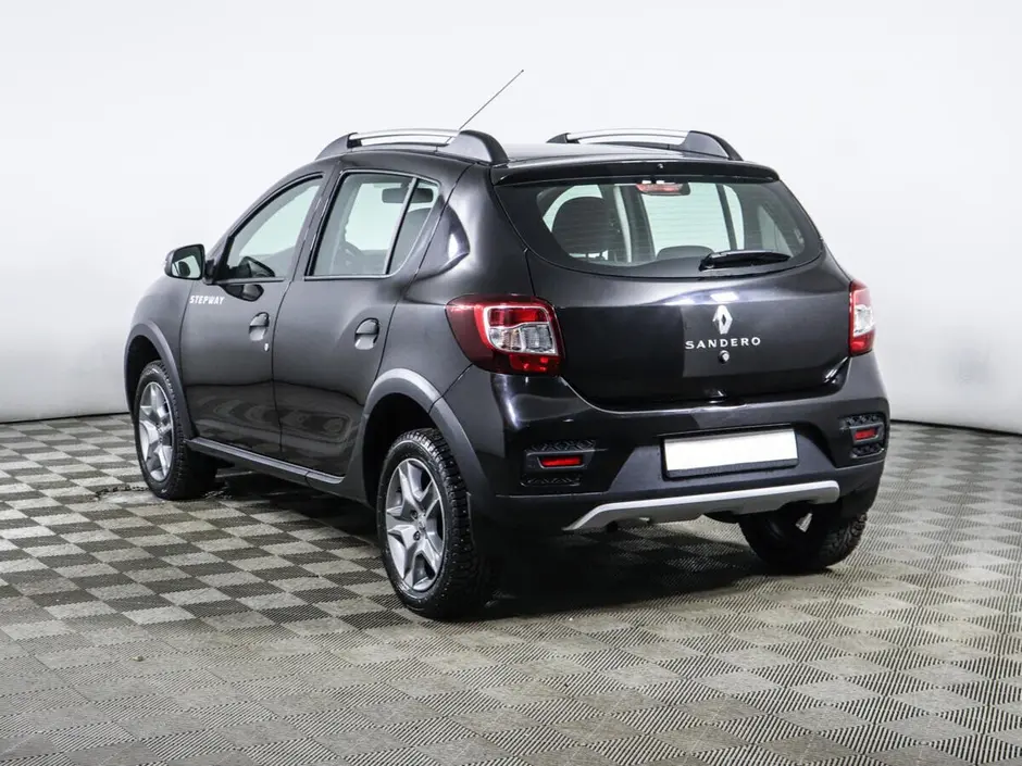 «Авто на Неве»