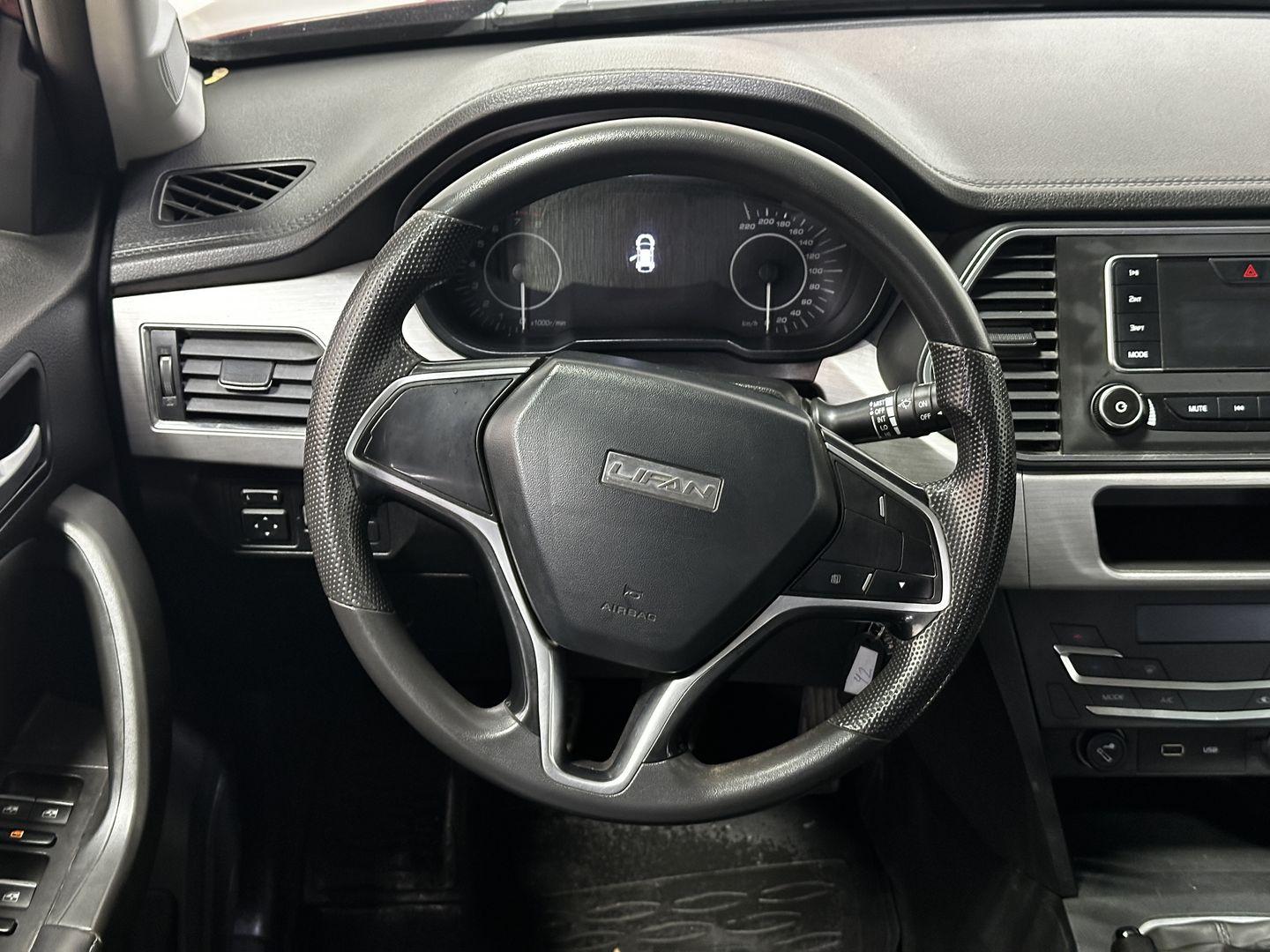 фото автомобиля 12