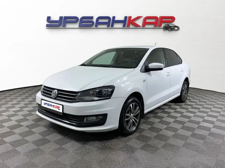 Volkswagen Polo, 2015 г.