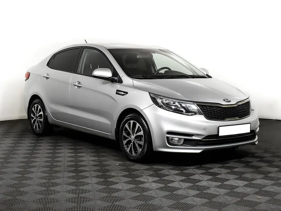 «Авто на Неве»