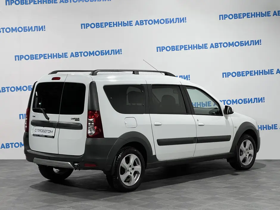 «Авто на Неве»