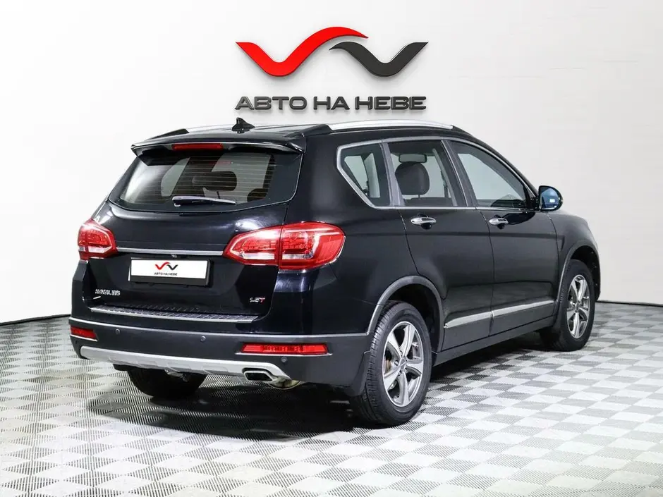 «Авто на Неве»