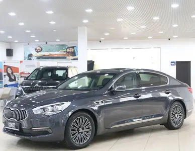 Kia Quoris