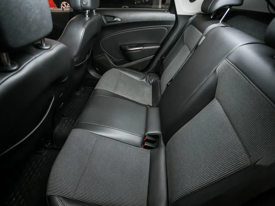 «Авто на Неве»