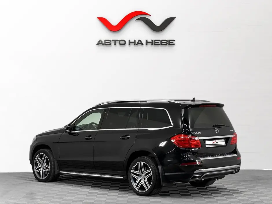 «Авто на Неве»