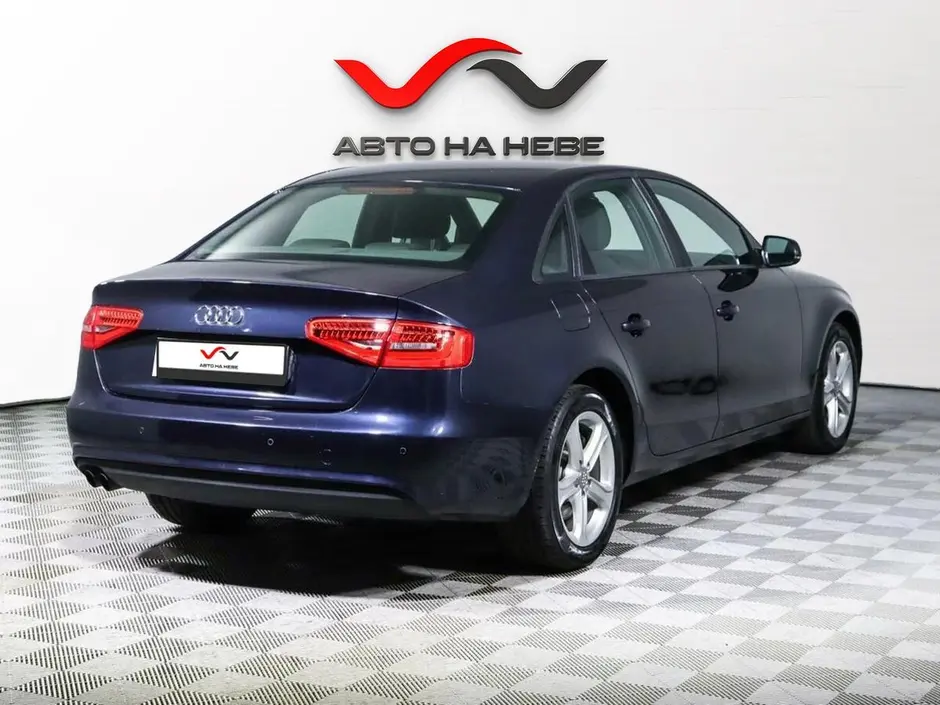 «Авто на Неве»