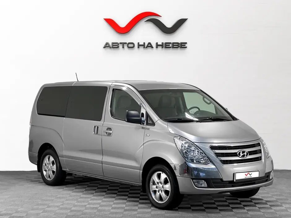 «Авто на Неве»