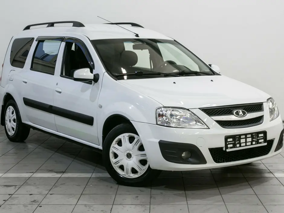 «Авто на Неве»